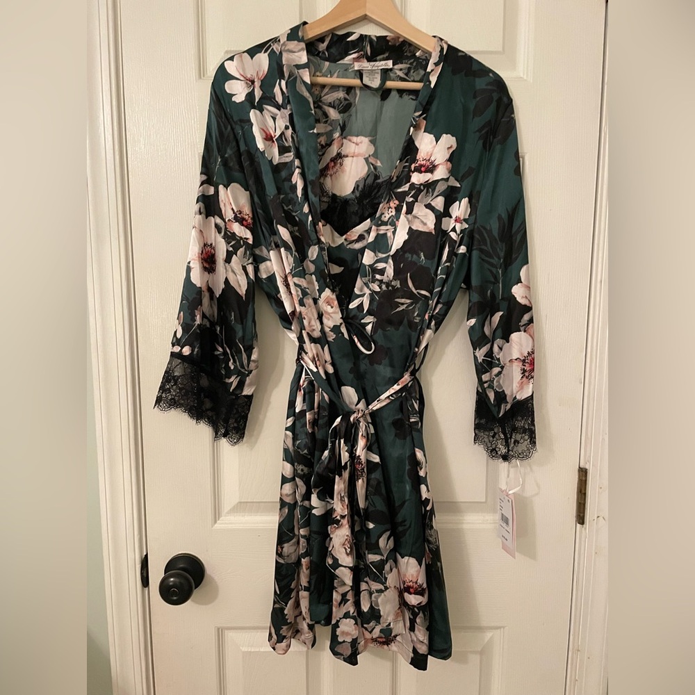 NWT Linea Donatello nightwear lot, size large